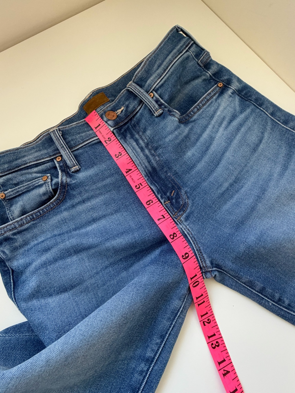 MOTHER - Mid Rise Rambler Zip Ankle Fray in Enjoy the Ride Size 27 - Picture 10 of 11